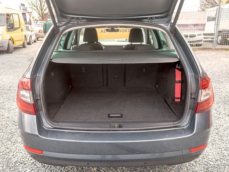 Škoda Octavia (2019) 2.0TDI 110KW 4x4 LED – NAVI - fotka 45 z 54