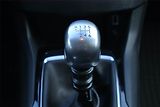 Peugeot 308 (2015) 1.6 e-HDi, Navi, Tempomat - náhled 20