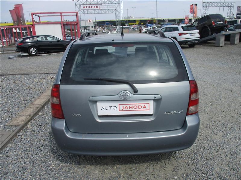 Toyota Corolla 1,4 VVTi, klima, - fotka 7 z 21