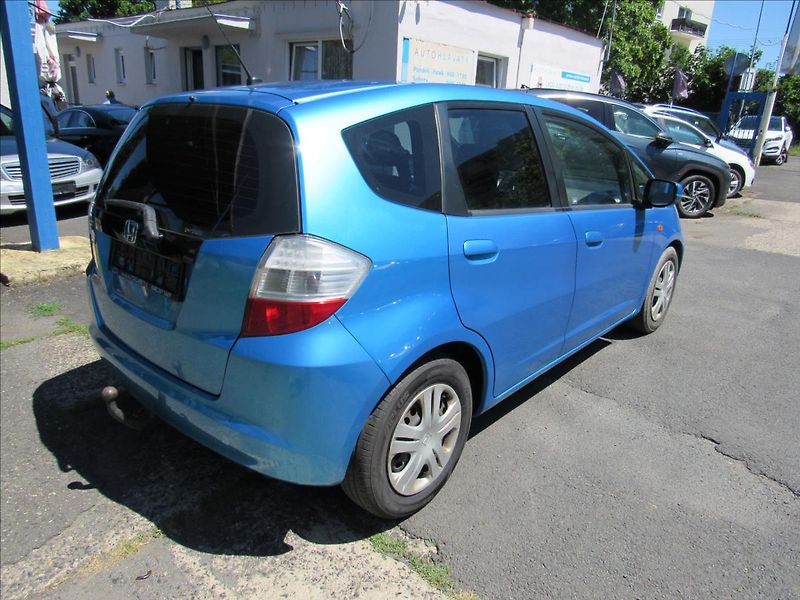 Honda Jazz 1,2 i-VTEC 66kW - fotka 6 z 25