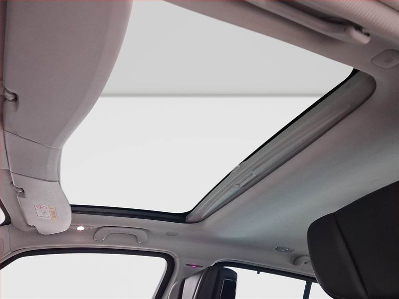 Renault Espace (2016) 1.6 dCi, Automat, 7 míst, Kůže - fotka 27 z 31