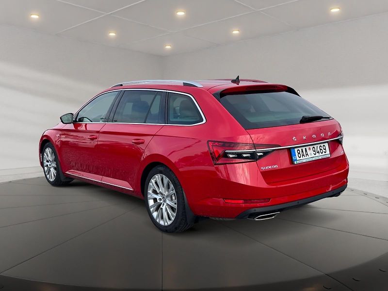 Škoda Superb (2020) L&K 2.0TSI 200kW DSG 4x4 TAŽNÉ - fotka 4 z 11
