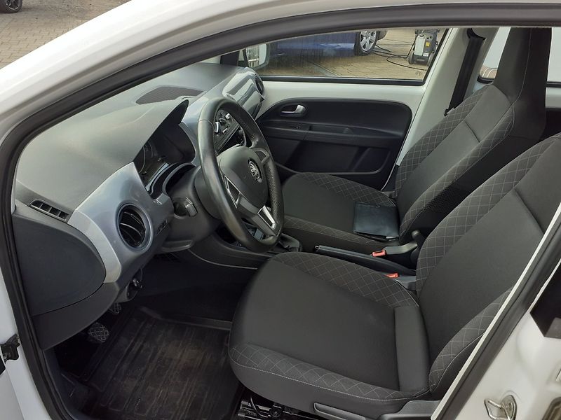 Škoda Citigo (2016) 1.0 MPi ČR - fotka 10 z 24