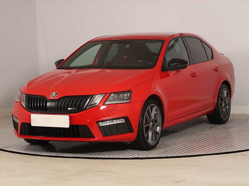 Škoda Octavia (2019) RS 2.0 TDI, Automat, ČR,1.maj - fotka 2 z 19