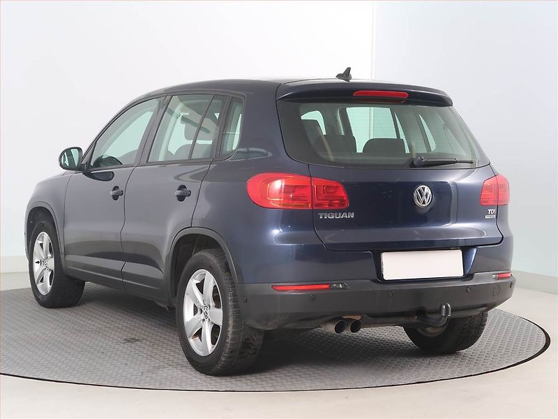Volkswagen Tiguan (2012) 2.0 TDI, Serv.kniha - fotka 4 z 16
