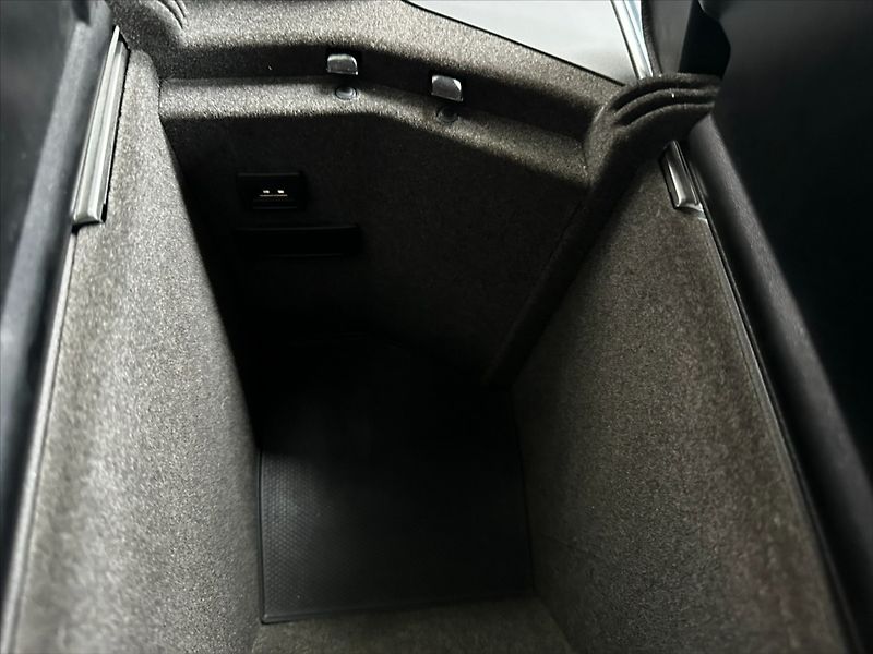 Mercedes-Benz Třídy M 2,2 ML 250CDI 150kW - fotka 31 z 46