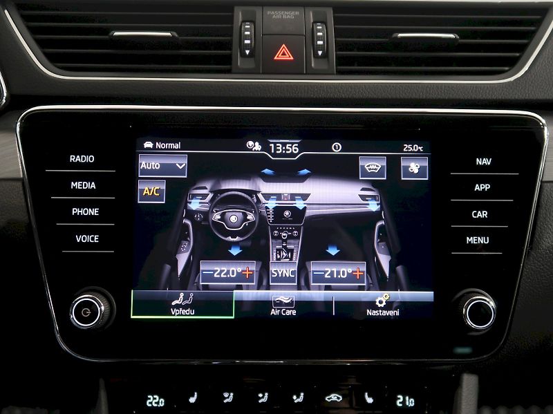 Škoda Superb (2023) STYLE 2.0TDI 110KW DSG - fotka 28 z 43