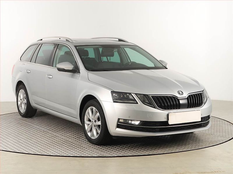 Škoda Octavia (2018) Ambition Plus 2.0 TDI, Automat - fotografie inzerátu