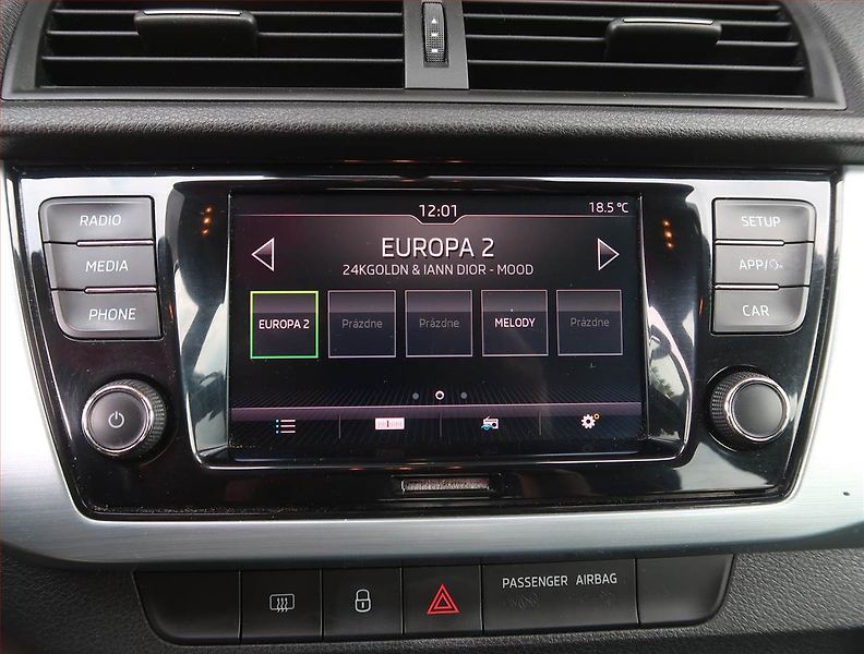 Škoda Fabia (2019) 1.0 TSI, Tempomat - fotka 16 z 19