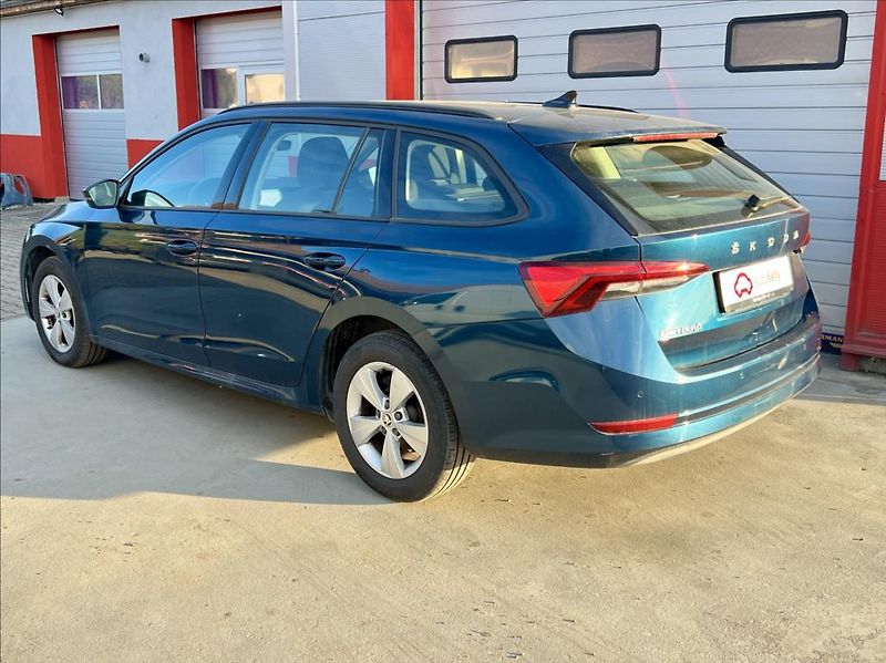Škoda Octavia 2,0 TDi / EXECUTIVE / záruka - fotka 3 z 15