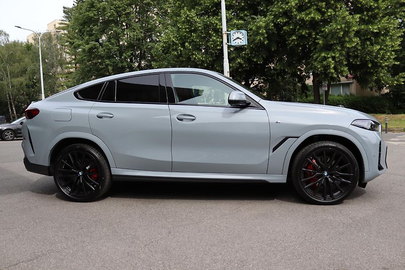BMW X6 (2026) XDRIVE 40i G06 M-SPORT 280kW - fotka 9 z 50