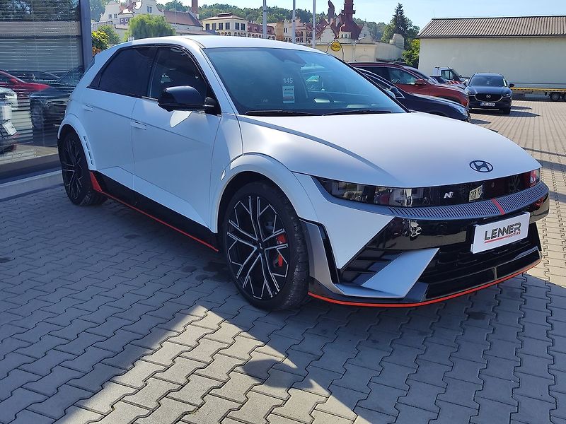 Hyundai Ioniq 5 EV/478kW N EVERYDAY 4x4 - fotka 3 z 37