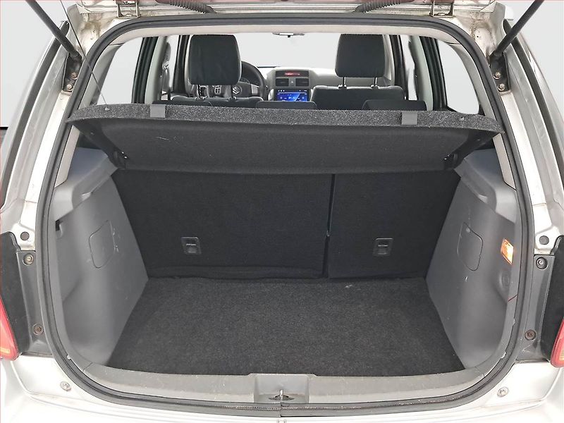 Suzuki SX4 (2006) 1.5 i, po STK, slušný stav - fotka 13 z 14