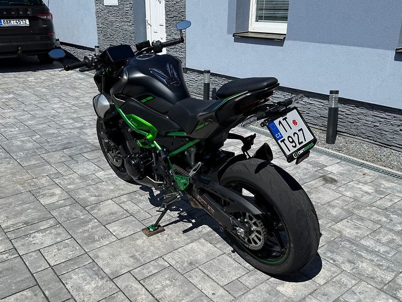 Kawasaki - fotka 9 z 24