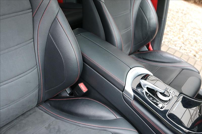 Mercedes-Benz GLC 3,0 43 AMG, Automat, Tažné - fotka 49 z 61