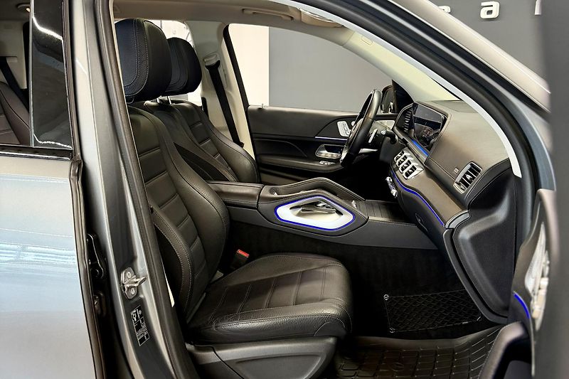 Mercedes-Benz GLS (2019) GLS 400d 4Matic AMG Line - fotka 40 z 111