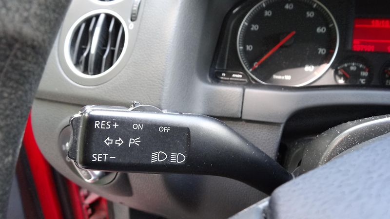 Volkswagen Golf Plus GOLF Plus 1.6FSi Digi klima - fotka 14 z 17