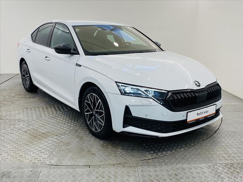 Škoda Octavia 1,5 TSI 110kW SportLine - fotka 23 z 26