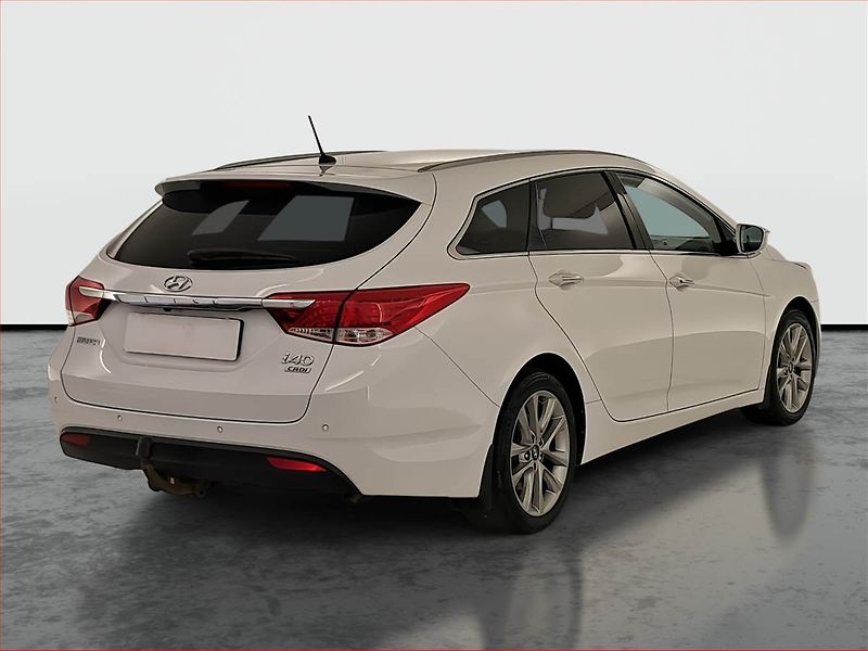 Hyundai i40 (2014) 1.7 CRDi, Serv.kniha, Xenony - fotka 5 z 19