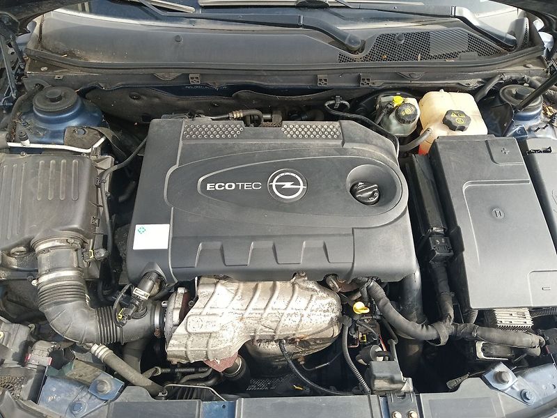Opel Insignia 2.0 CDTI ST Edition - fotka 21 z 31