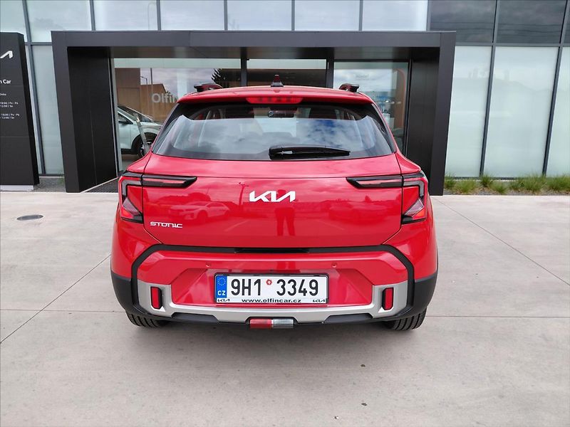 Kia Stonic 1,0   T-GDI SPIN - fotka 7 z 14