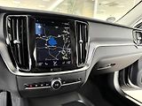 Volvo V60 B3 AUT*120kW*KeyLess*LED*Kamer - náhled 19