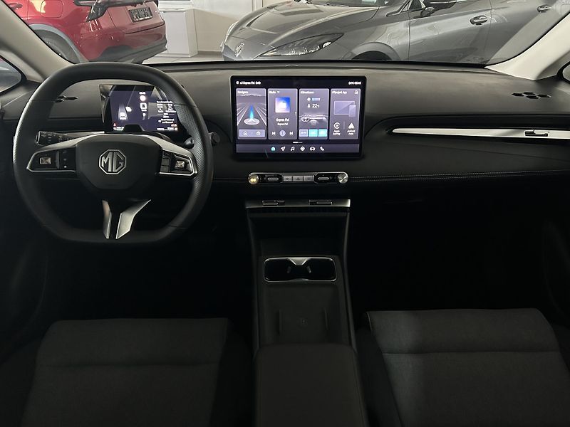 MG MG4 (2026) EV Urban Comfort 118kW 54kWh - fotka 6 z 7