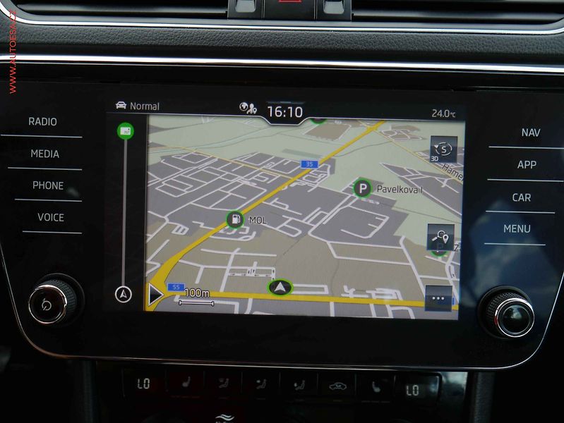 Škoda Superb (2022) 1.5 TSI, ČR, Style, LED - fotka 18 z 21