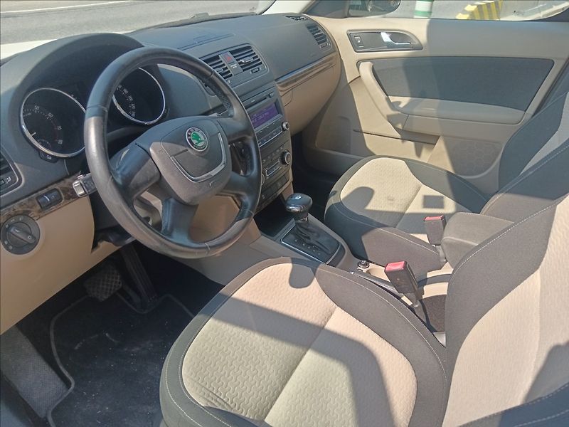 Škoda Yeti 1,2 TSi DSG  Experience-A - fotka 18 z 22