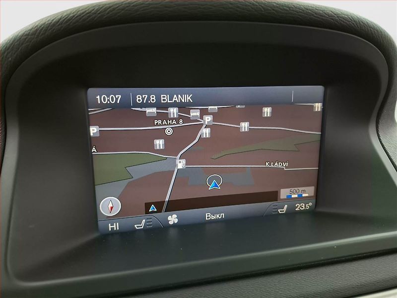 Volvo XC70 (2012) D5 AWD, 4X4, Automat, Navi - fotka 13 z 20