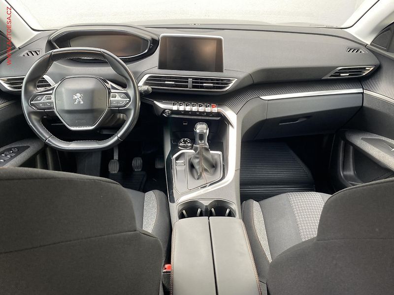 Peugeot 3008 (2018) 2.0 HDi, ČR, Active - fotka 8 z 19