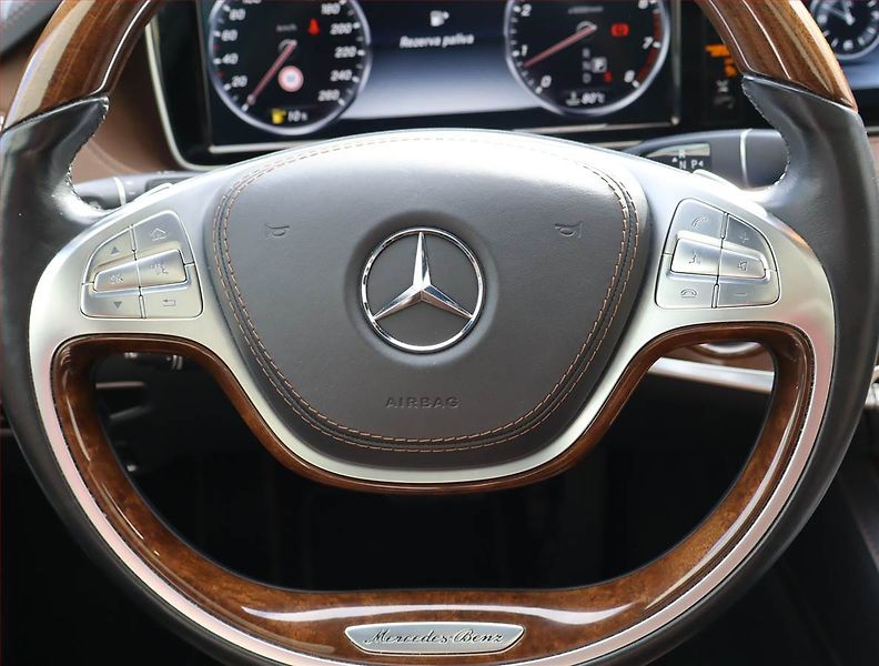 Mercedes-Benz Třídy S (2017) S 500 4MATIC - fotka 23 z 29