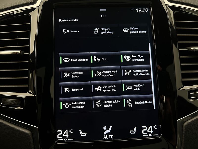 Volvo XC90 B5 AWD INSCRIPTION AUT 7 MÍST - fotka 32 z 50