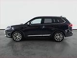 Mitsubishi Outlander (2018) 2.2 DI-D, 4X4, 7 míst, Kůže - náhled 2