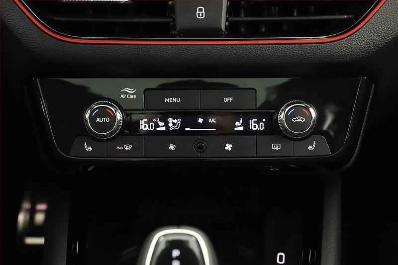 Škoda Scala (2025) Monte Carlo 1.0 TSI - fotka 12 z 20