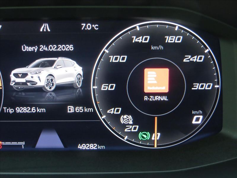 Cupra Formentor 1,5 TSI 110Kw DSG ACC LED ČR - fotka 19 z 22