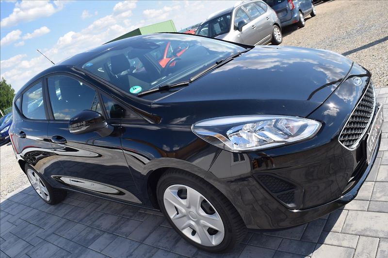 Ford Fiesta 1,0 i 73KW AUTOMAT NÍZKÉ KM - fotka 3 z 45