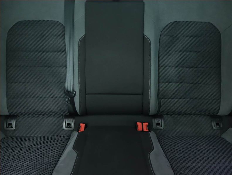 Volkswagen Golf (2018) R-Line 1.5 TSI, Automat - fotka 10 z 17