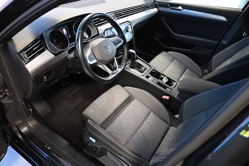 Volkswagen Passat (2023) 2.0 LED DSG ACC BUSINESS Kamer - fotka 11 z 29