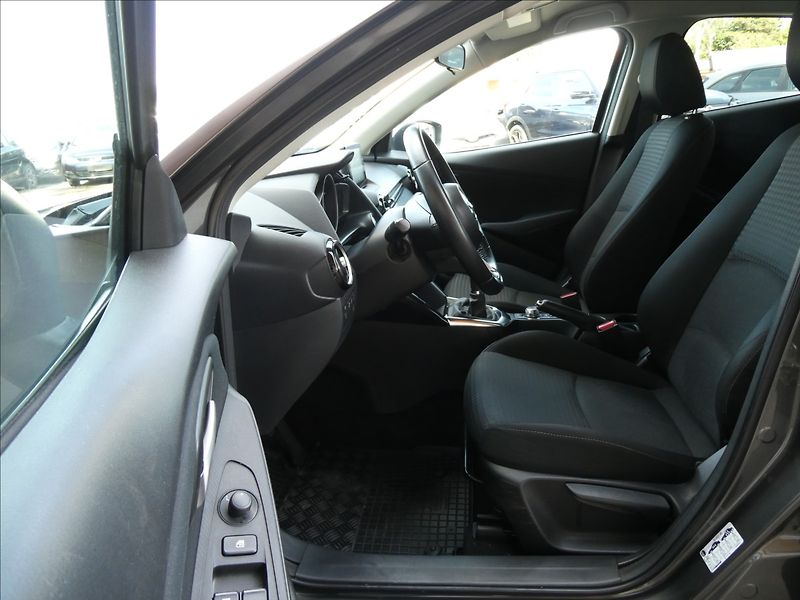 Mazda 2 1,5 Skyactiv 66kW,2xkola,NAVIG - fotka 21 z 59
