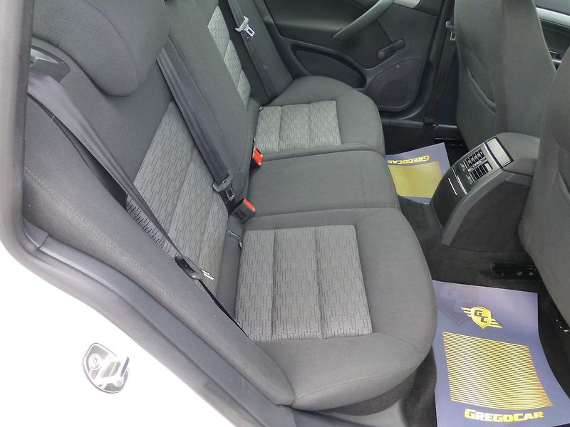Škoda Octavia (2012) 1,2TSI-77KW*KLIMA***TAŽNÉ* - fotka 19 z 23
