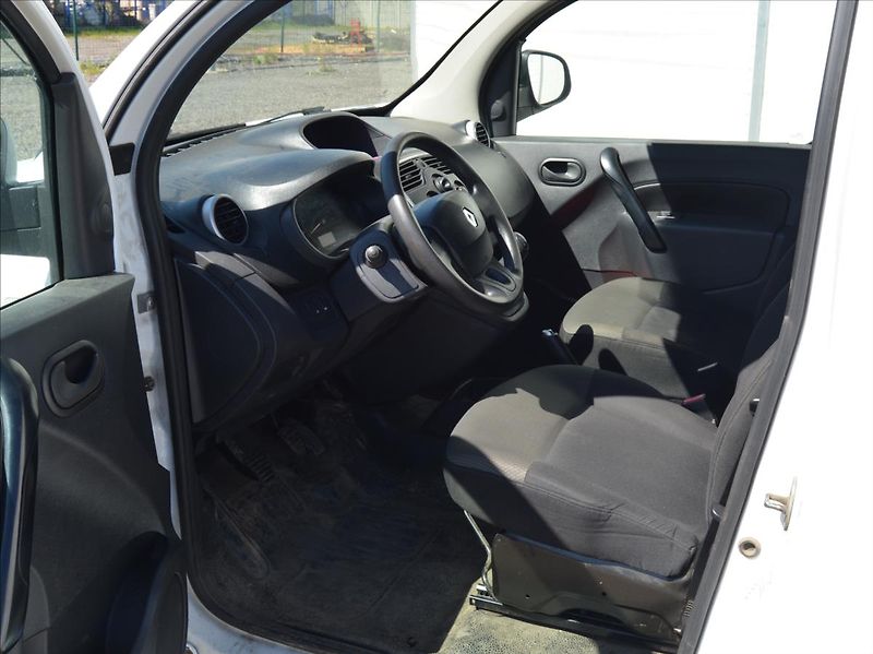 Renault Kangoo - fotka 14 z 16