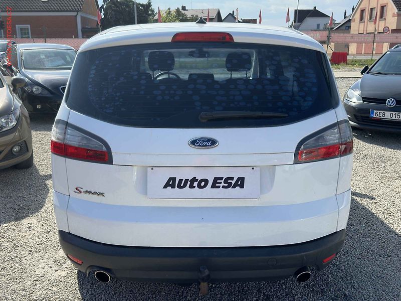 Ford S-MAX (2009) 2.5T, autoAC - fotka 5 z 19
