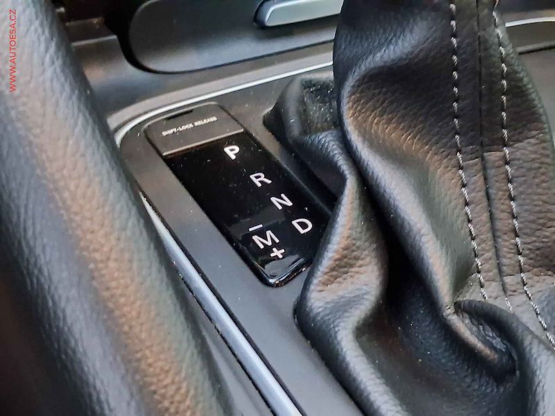 Renault Talisman (2019) 1.8TCe, 2.maj,ČR, AT, navi - fotka 13 z 19