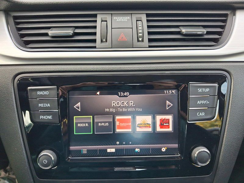 Škoda Rapid (2018) Spaceback Ambition Plus 1,0TSi - fotka 17 z 27