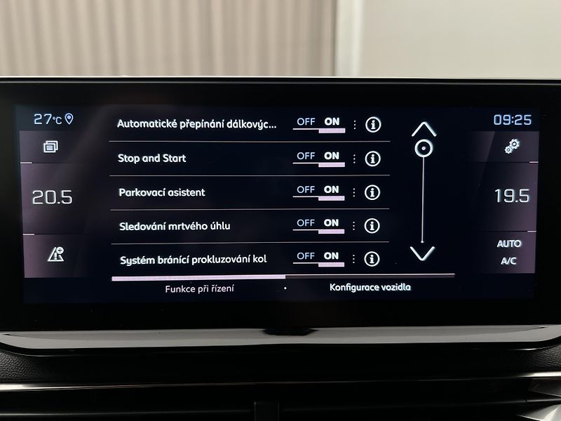 Peugeot 5008 GT 1.6 PURETECH AUT 7 MÍST - fotka 33 z 47