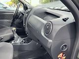 Dacia Duster (2015) 1.6, 84kW,Klima,ČR - náhled 26