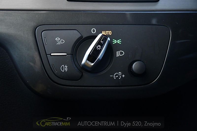 Audi Q7 3.0TDi Q. VZDUCH S-LINE 2xALU - fotka 28 z 60