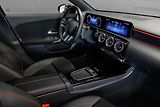 Mercedes-Benz Třídy A (2024) A 200d AMG Line - náhled 32
