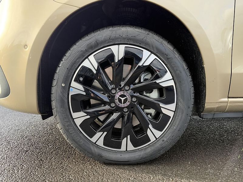 Mercedes-Benz Vito 119 CDI Tourer SELECT L4M - fotka 18 z 19